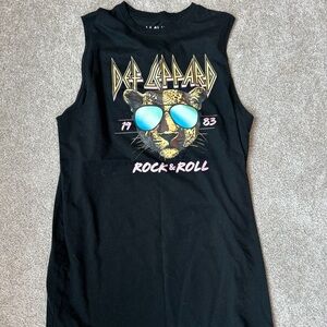 Def Leppard dress